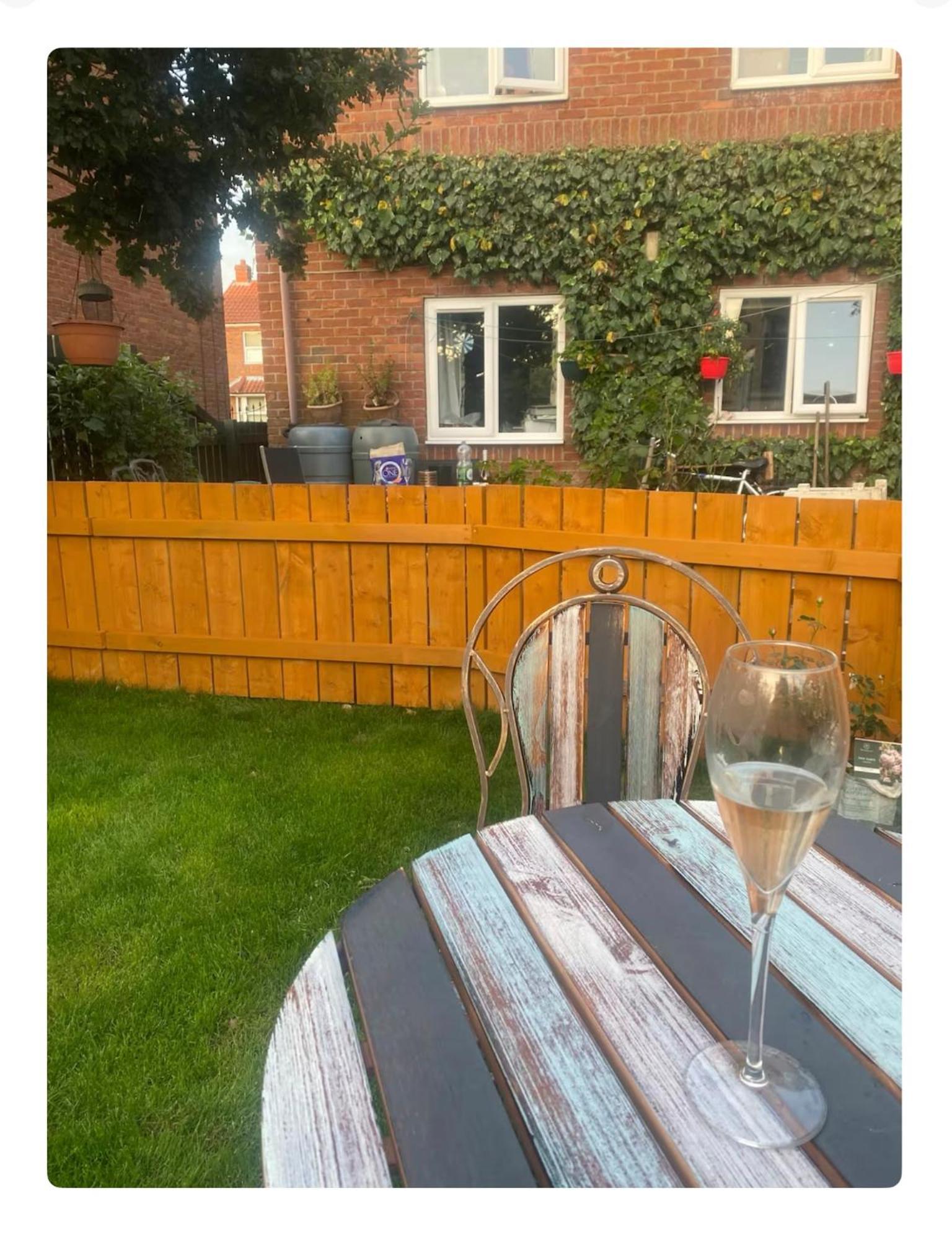 Chez Little Black Cat Patrington Esterno foto